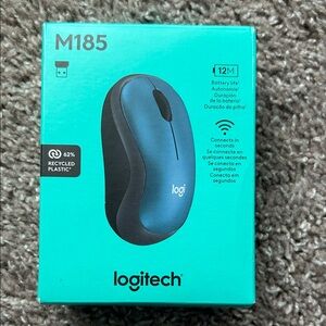 New in box - Logitech M185 Wireless Mouse - Blue